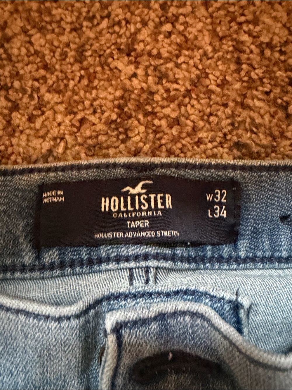 Hollister Light Blue Tapered Jeans - Classic Denim